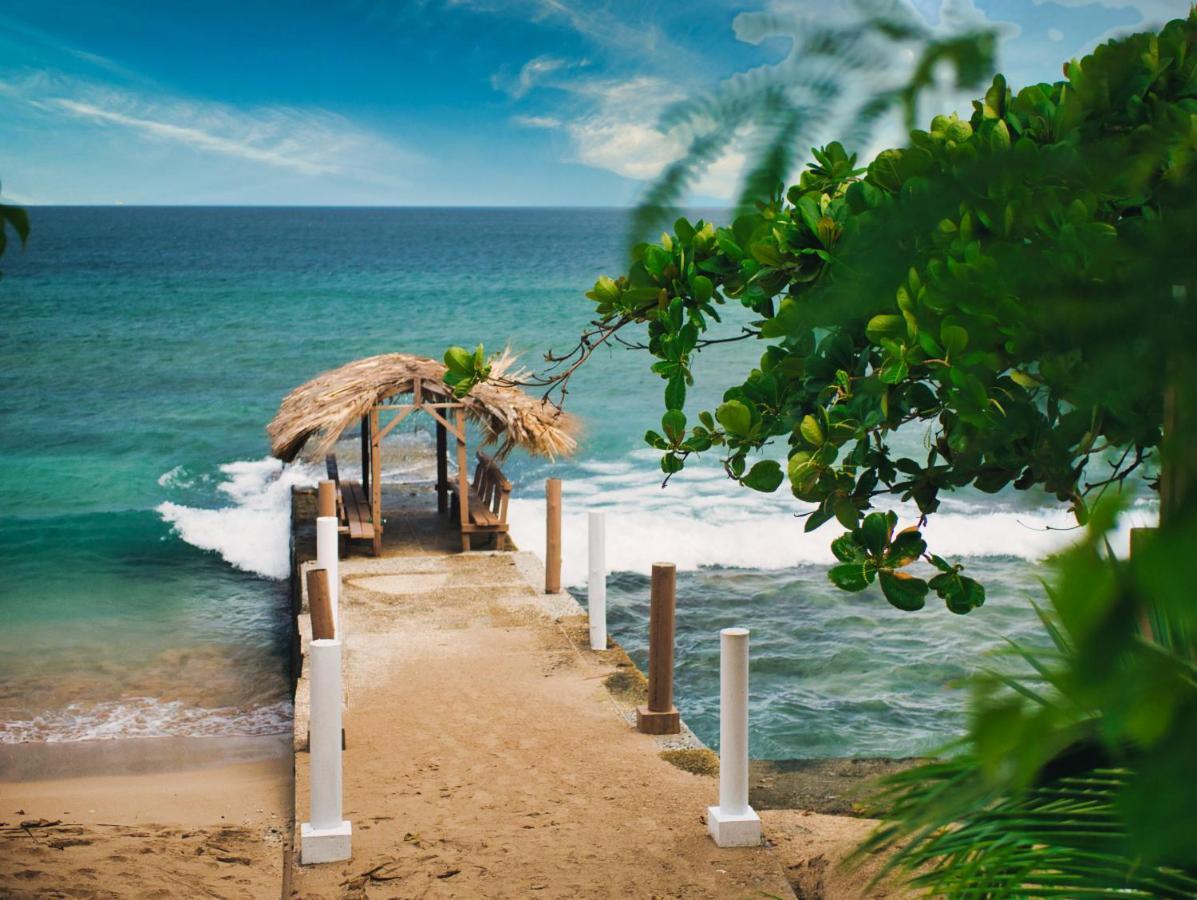 Tropikist Beach Hotel And Resort Crown Point Exterior foto