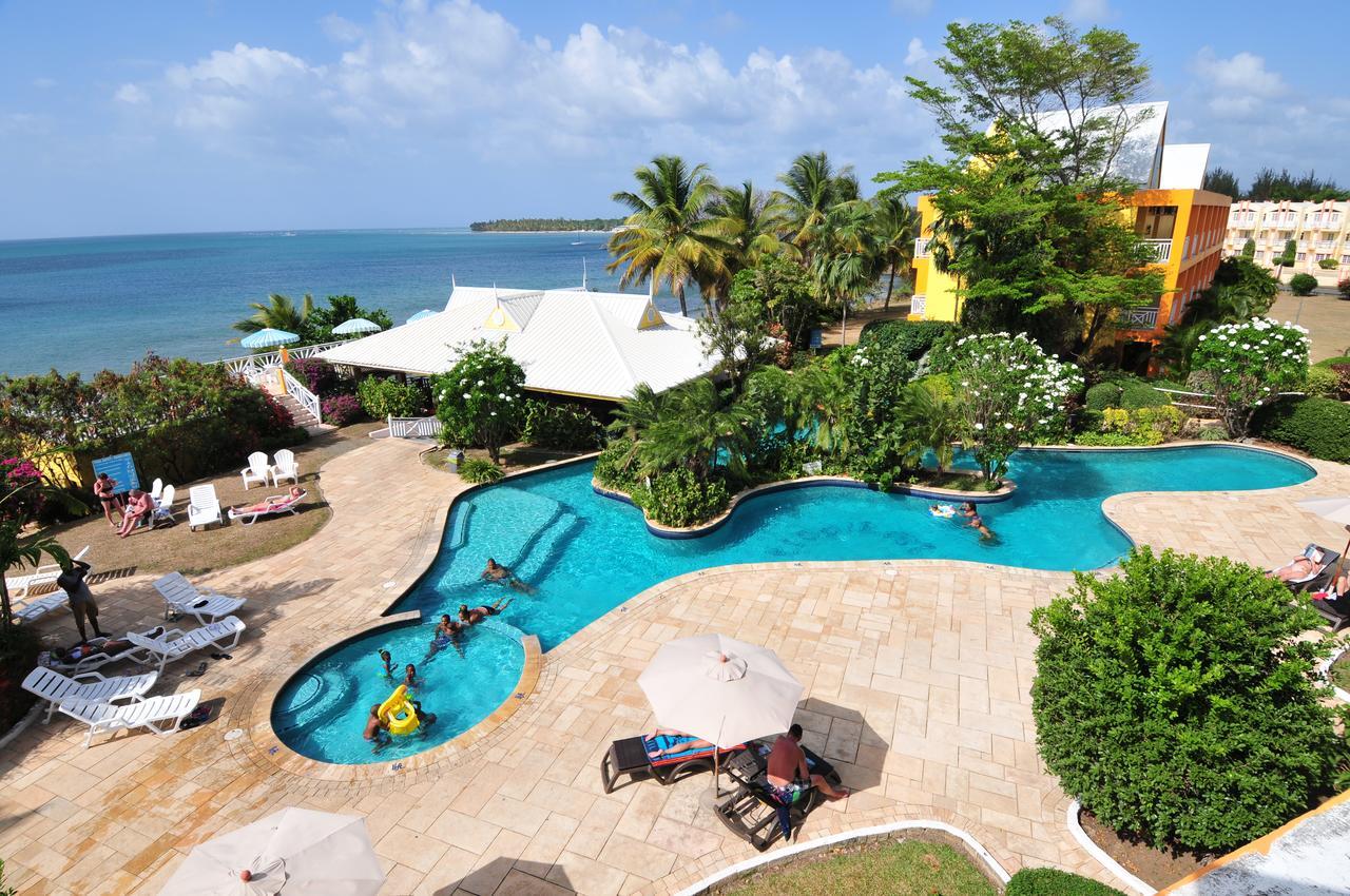 Tropikist Beach Hotel And Resort Crown Point Exterior foto