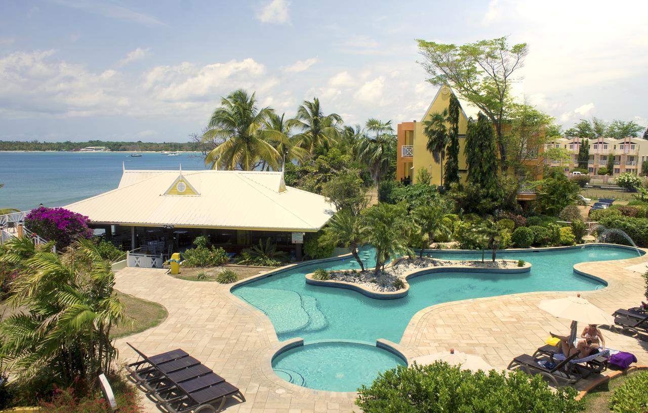 Tropikist Beach Hotel And Resort Crown Point Exterior foto