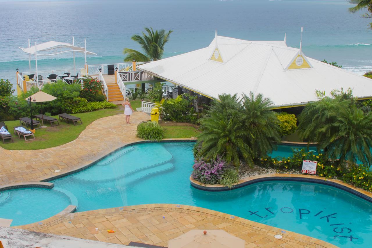 Tropikist Beach Hotel And Resort Crown Point Exterior foto